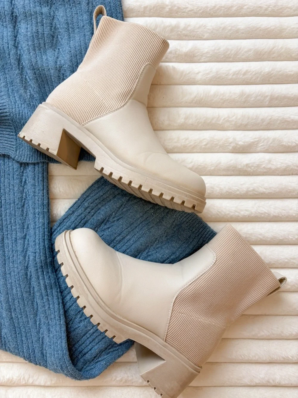 Cozy Blue Knit Lounge Outfit Bundle | Cardigan Set w/ Cream Boots & Bag - Picture 3 of 9